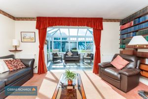 Sitting Room- click for photo gallery